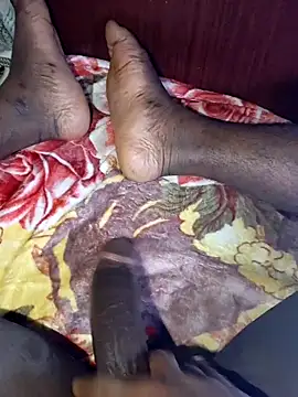 Snapshot of Black_dicki chatting on January 3, 2025, 11:56 am Black dicki online show from January 3, 2025, 11:56 am