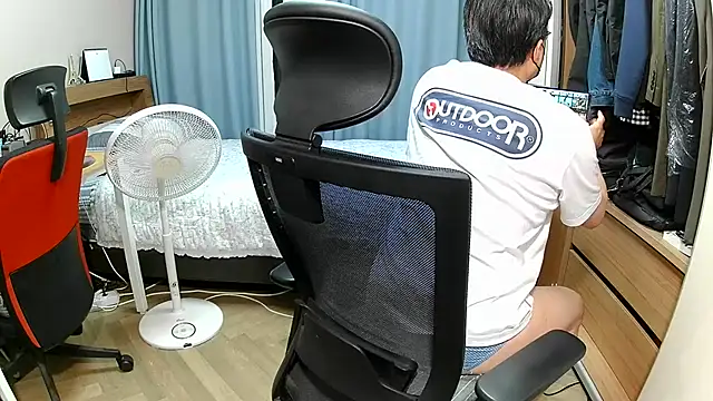 Snapshot of Jackvanlee chatting on July 30, 2026, 1:54 pm Jackvanlee online show from July 30, 2026, 1:54 pm
