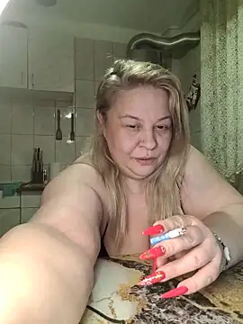 AriannaMilf online show from April 1, 2026, 8:06 pm