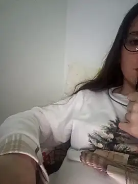 bruna safadinhaa online show from April 14, 2026, 3:50 pm