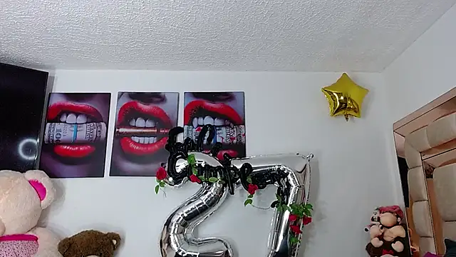 Niky 777 online show from December 23, 2025, 12:11 am