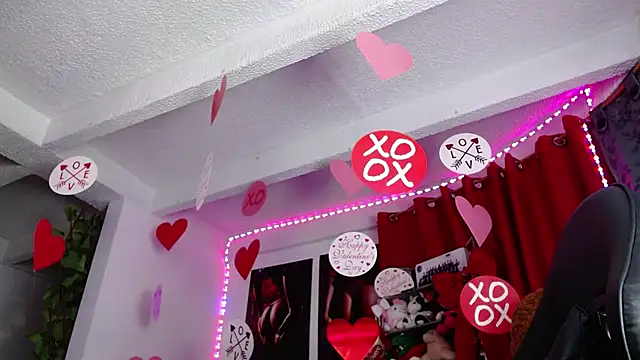 Niky 777 online show from April 10, 2026, 4:08 am