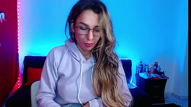 Niky 777 online show from March 17, 2025, 9:35 pm