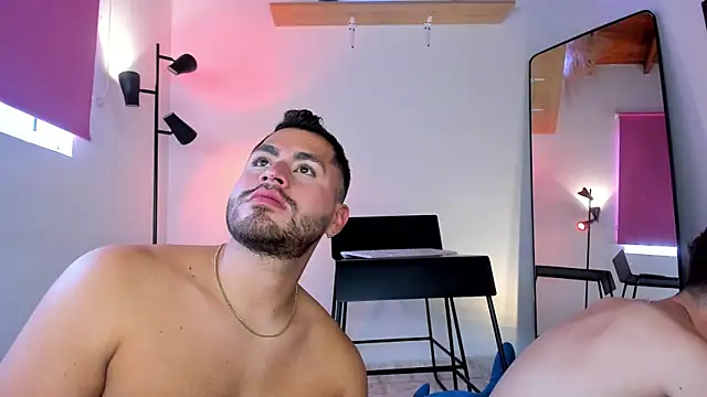 Juan Castano online show from January 12, 2026, 3:30 pm