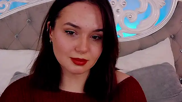 Snapshot of MeIisaLove chatting on April 15, 2026, 6:56 pm MeIisaLove online show from April 15, 2026, 6:56 pm