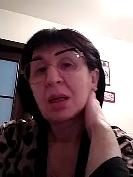 Snapshot of AlbinaXPretty chatting on March 1, 2025, 2:13 pm AlbinaXPretty online show from March 1, 2025, 2:13 pm