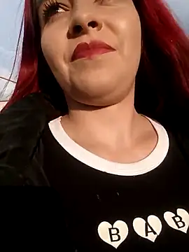 Snapshot of Luciana_and_Neitan chatting on April 14, 2026, 10:26 pm Luciana and Neitan online show from April 14, 2026, 10:26 pm