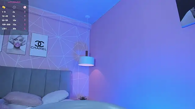 dolly zoe online show from September 27, 2025, 9:48 am