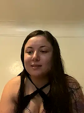 xocrybaby online show from December 13, 2025, 8:04 pm