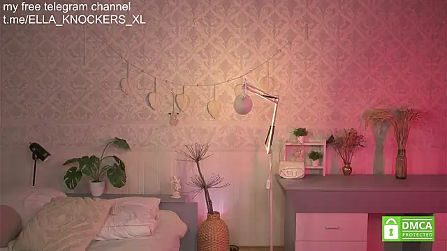 ella knockers xl online show from February 18, 2025, 2:49 pm