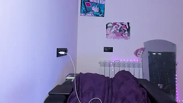 Snapshot of dollmore chatting on April 18, 2026, 2:47 am dollmore online show from April 18, 2026, 2:47 am