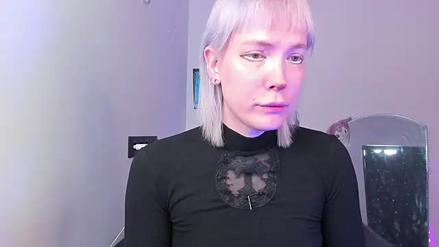 Snapshot of dollmore chatting on May 10, 2026, 3:10 am dollmore online show from May 10, 2026, 3:10 am