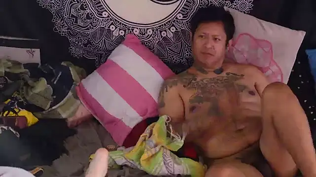 newboofgoofin online show from December 19, 2025, 6:21 pm