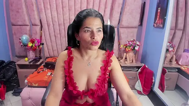 HornySkinny26 online show from November 3, 2025, 5:01 am