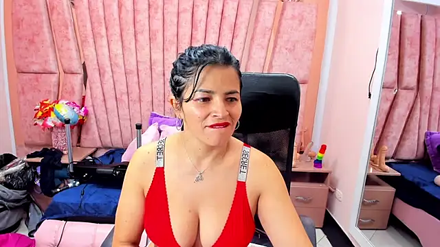 Snapshot of HornySkinny26 chatting on May 2, 2026, 6:29 am HornySkinny26 online show from May 2, 2026, 6:29 am