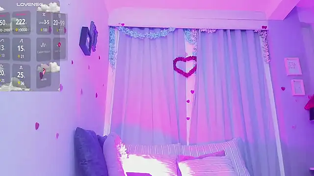 Snapshot of CoralineRicce_ chatting on February 22, 2025, 5:55 am CoralineRicce online show from February 22, 2025, 5:55 am