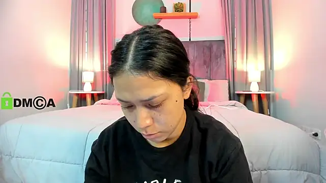 Snapshot of CoralineRicce_ chatting on September 10, 2025, 9:14 pm CoralineRicce online show from September 10, 2025, 9:14 pm