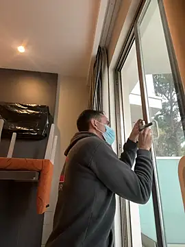 julian333 online show from March 17, 2025, 6:40 am