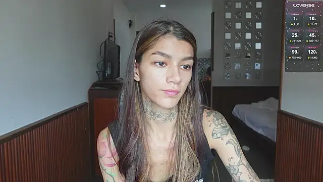 vinkitinkii online show from February 14, 2026, 6:02 am