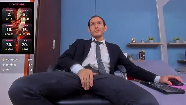 jeanpiere  online show from December 8, 2024, 2:03 am