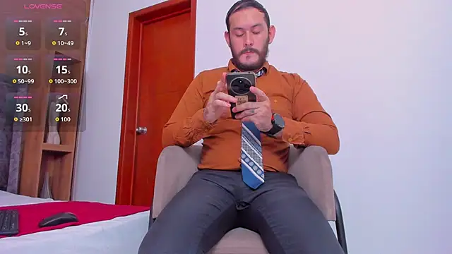 jeanpiere  online show from March 10, 2026, 3:10 am