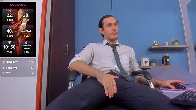 jeanpiere  online show from December 7, 2024, 8:16 am