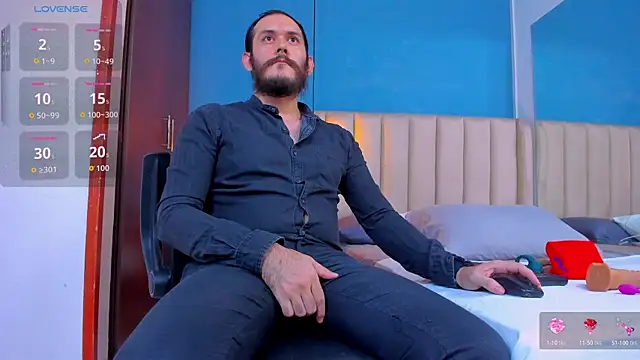 jeanpiere  online show from October 10, 2025, 3:07 am