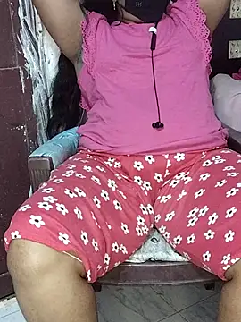 Snapshot of yours-kavaya chatting on November 27, 2025, 9:32 am yours-kavaya online show from November 27, 2025, 9:32 am