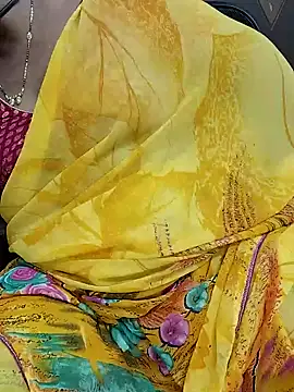 Snapshot of yours-kavaya chatting on September 20, 2025, 4:23 pm yours-kavaya online show from September 20, 2025, 4:23 pm