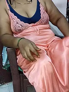 Snapshot of yours-kavaya chatting on November 28, 2025, 11:27 pm yours-kavaya online show from November 28, 2025, 11:27 pm