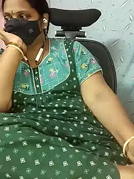 Snapshot of yours-kavaya chatting on January 26, 2025, 6:58 pm yours-kavaya online show from January 26, 2025, 6:58 pm