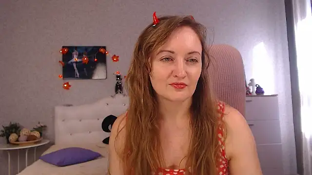 BettyFootFetish online show from October 31, 2025, 8:22 am