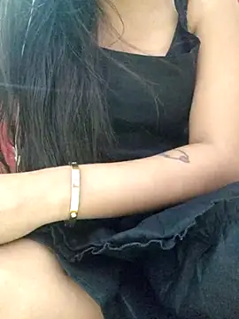 Snapshot of Roshni_98 chatting on March 20, 2026, 7:09 am Roshni 98 online show from March 20, 2026, 7:09 am