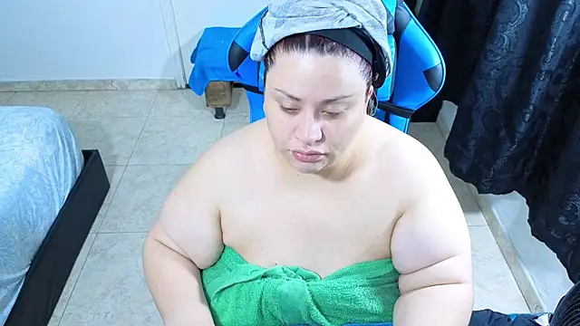 anacohen online show from October 9, 2025, 1:17 am