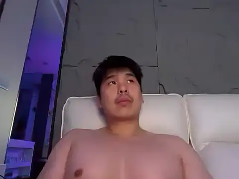 asianBtm11 online show from April 4, 2026, 5:41 pm