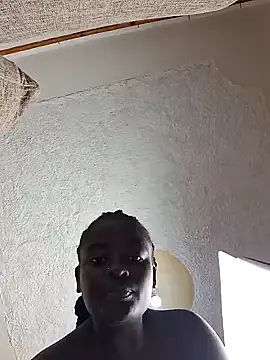 hornycreamybabe online show from February 3, 2025, 5:24 pm