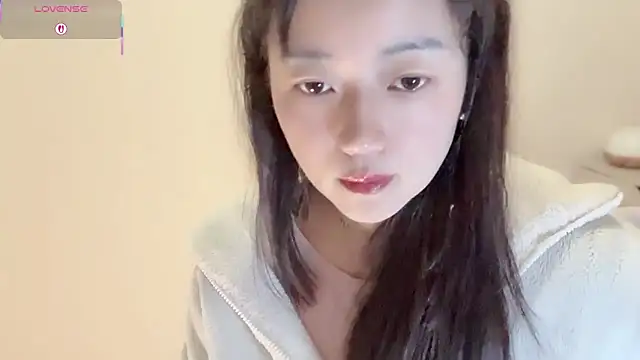 A-xena online show from December 23, 2025, 2:33 am