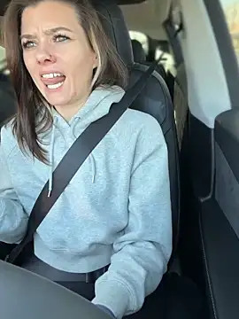 LadyLena1 online show from October 29, 2025, 6:18 pm