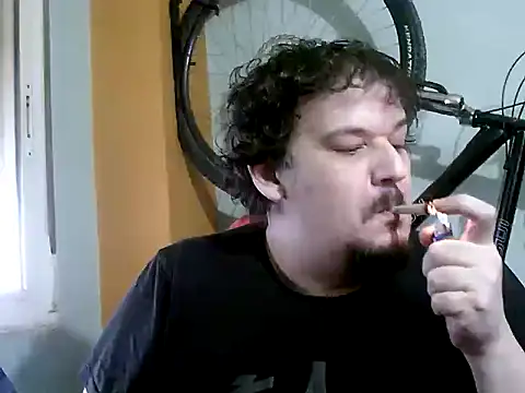 porkorossy online show from March 7, 2025, 5:28 pm