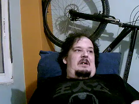 porkorossy online show from March 6, 2025, 6:48 pm