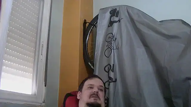 Snapshot of porkorossy chatting on April 29, 2026, 5:30 pm porkorossy online show from April 29, 2026, 5:30 pm
