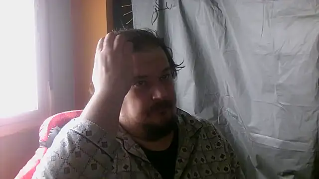 Snapshot of porkorossy chatting on February 18, 2026, 8:22 am porkorossy online show from February 18, 2026, 8:22 am