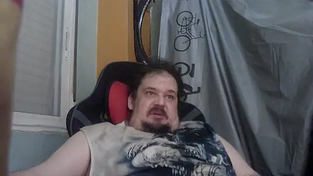 Snapshot of porkorossy chatting on May 23, 2026, 8:41 pm porkorossy online show from May 23, 2026, 8:41 pm