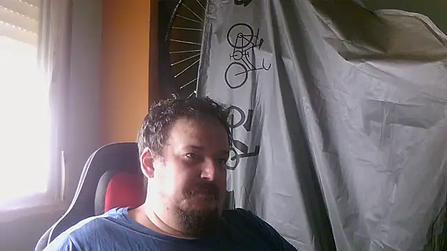 Snapshot of porkorossy chatting on May 29, 2026, 7:14 am porkorossy online show from May 29, 2026, 7:14 am