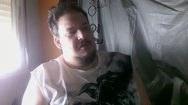 Snapshot of porkorossy chatting on April 27, 2026, 8:45 am porkorossy online show from April 27, 2026, 8:45 am