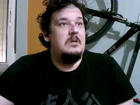 porkorossy online show from March 14, 2025, 5:24 pm