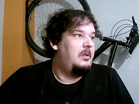 porkorossy online show from March 5, 2025, 7:17 pm