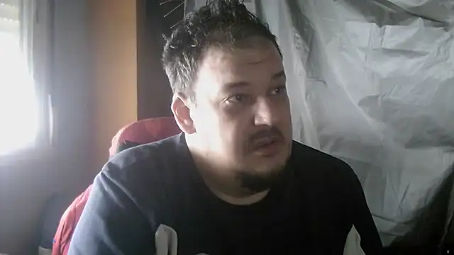 porkorossy online show from April 6, 2026, 8:15 am