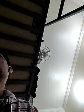 Snapshot of ZIMMY25 chatting on March 13, 2026, 6:02 pm ZIMMY25 online show from March 13, 2026, 6:02 pm