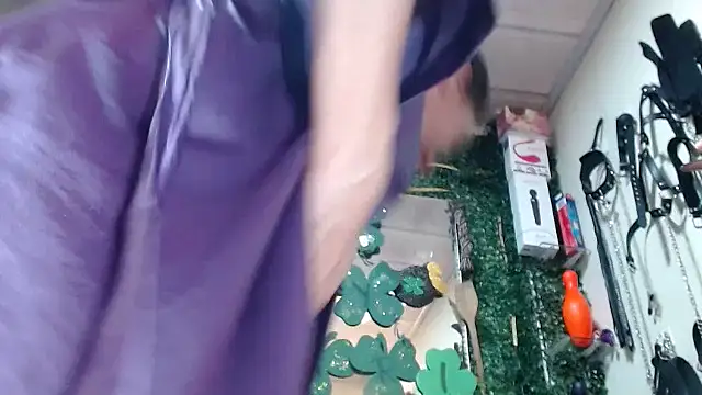 mariposa hot online show from March 19, 2025, 10:31 pm